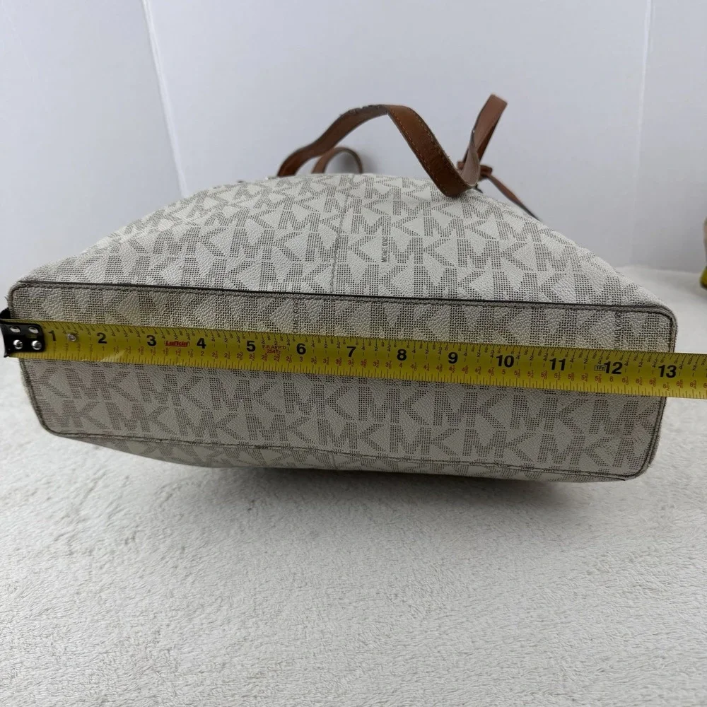 Michael Kors great pre