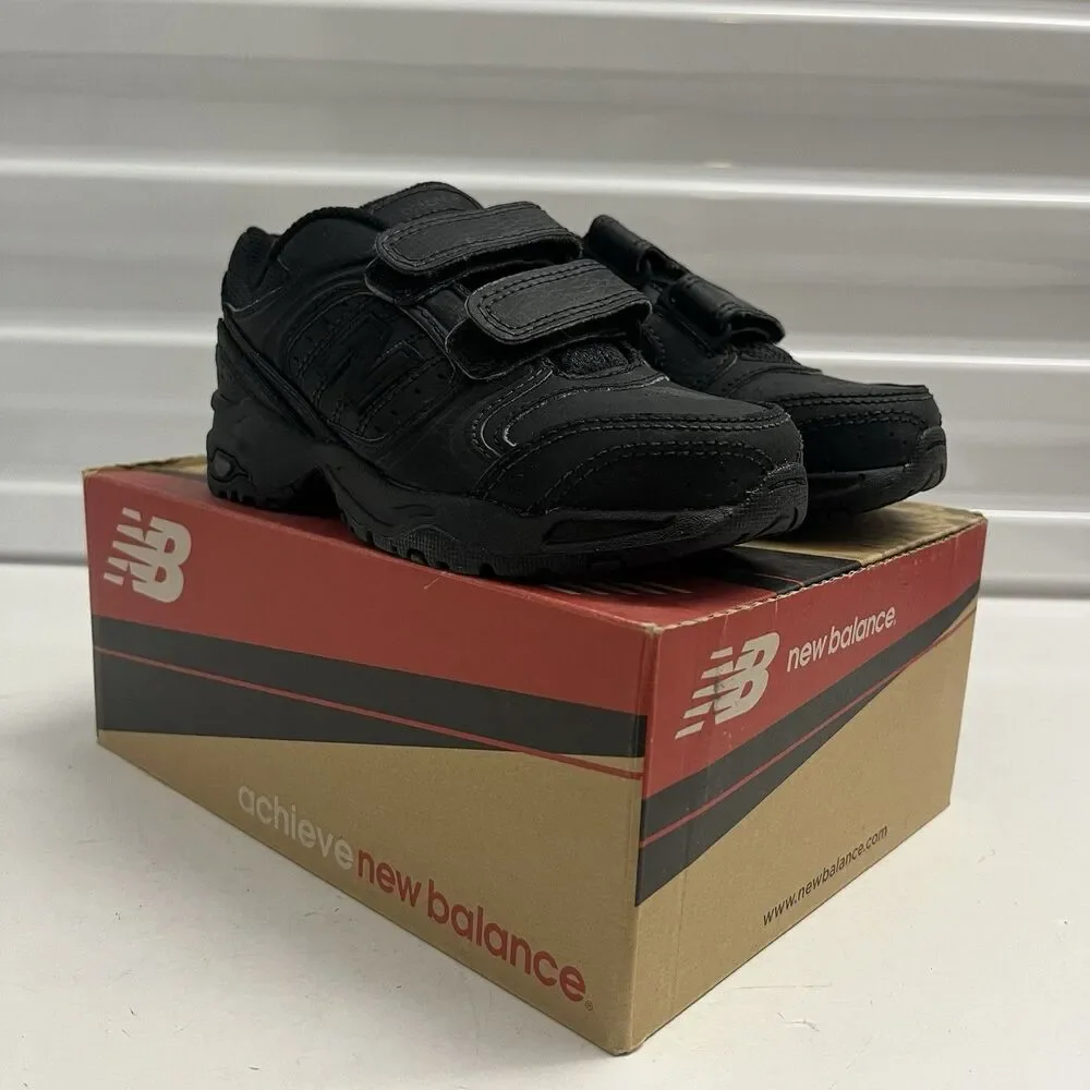 New Balance 623 Black Leather Training Uniform Hook Loop Shoes SZ 11 W