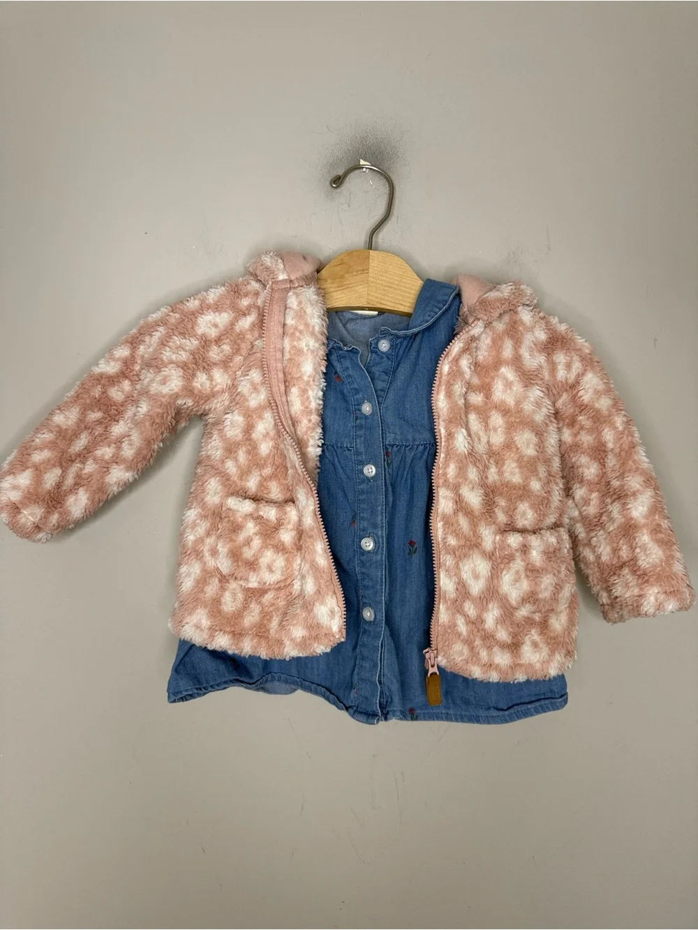 $9 ADD ON Carter’s fleece jacket Bear ears first‎ impressions old navy baby gap
