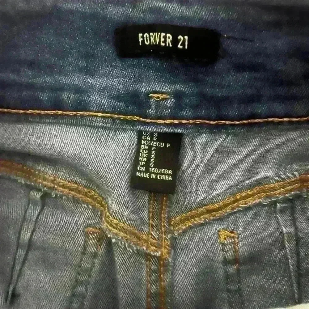 Forever 21 excellent classic