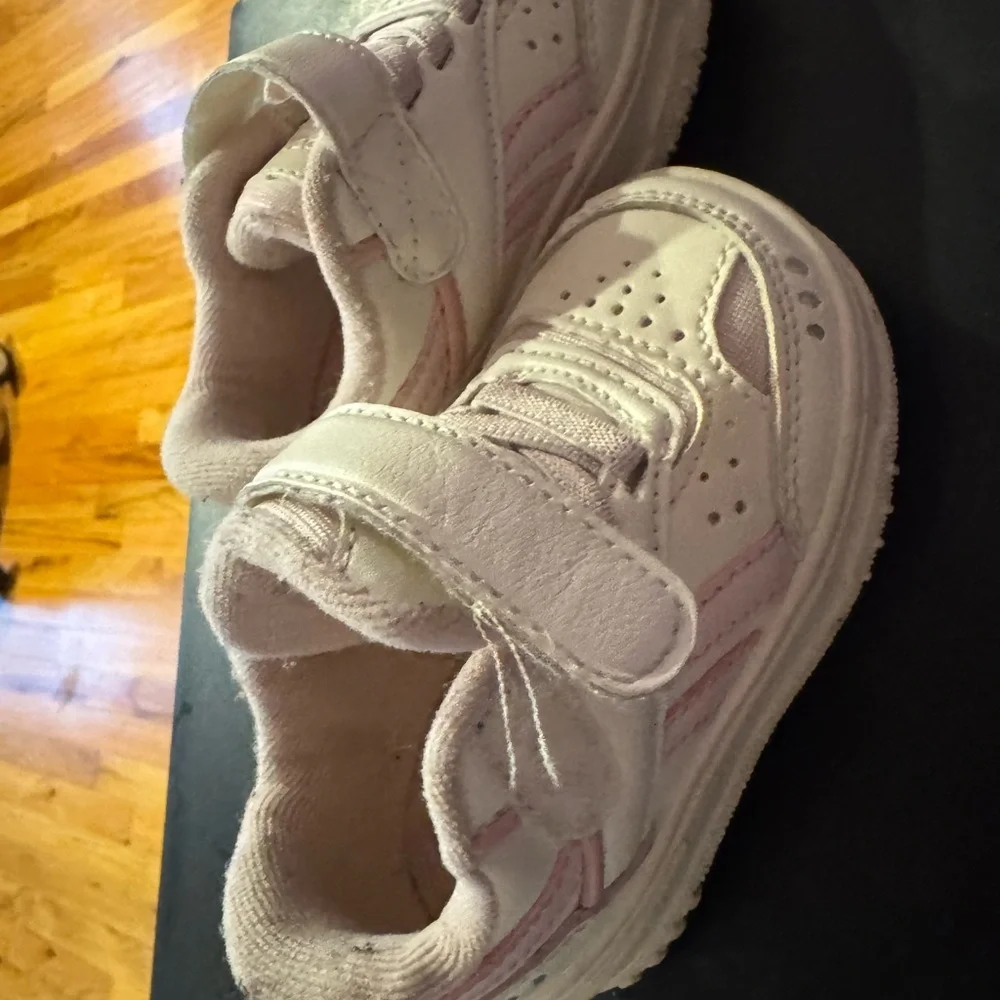 Reebok super cute
