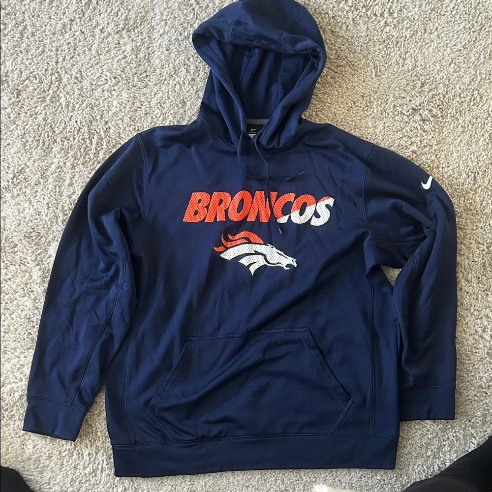 Nike Men's Navy Broncos Pullover Hoodie