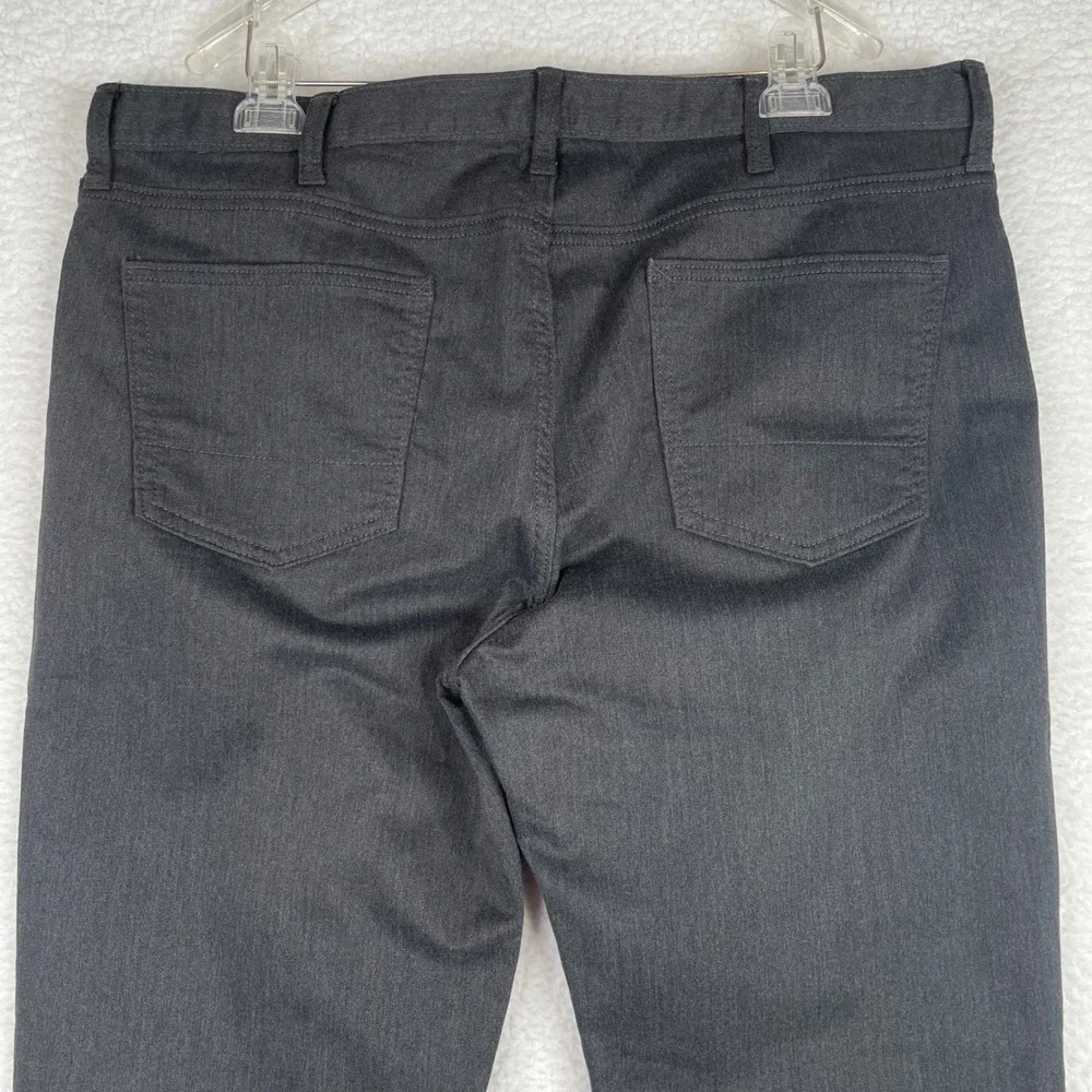 Banana Republic versatile refined