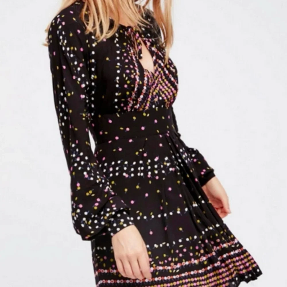Free People Coryn Mini Dress Black Printed Open Back Long Sleeve Size 2