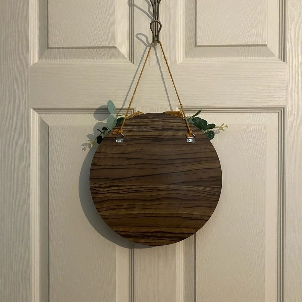 N/A welcome sign