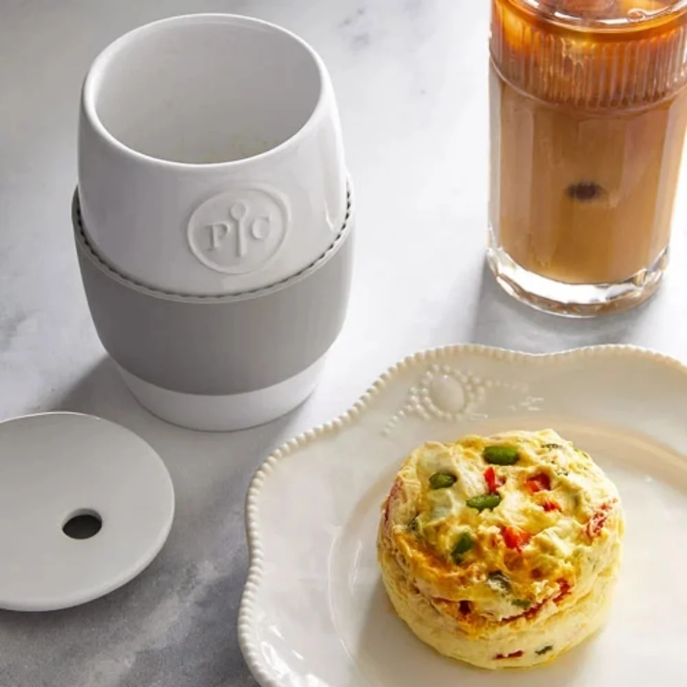 Pampered Chef Ceramic Egg Cooker Microwave w/Silicone Sleeve