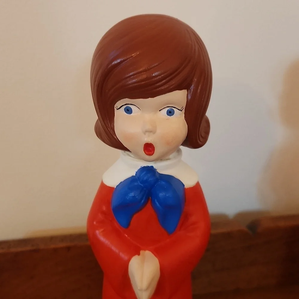 Vintage Holiday Ceramic Choir Carolers