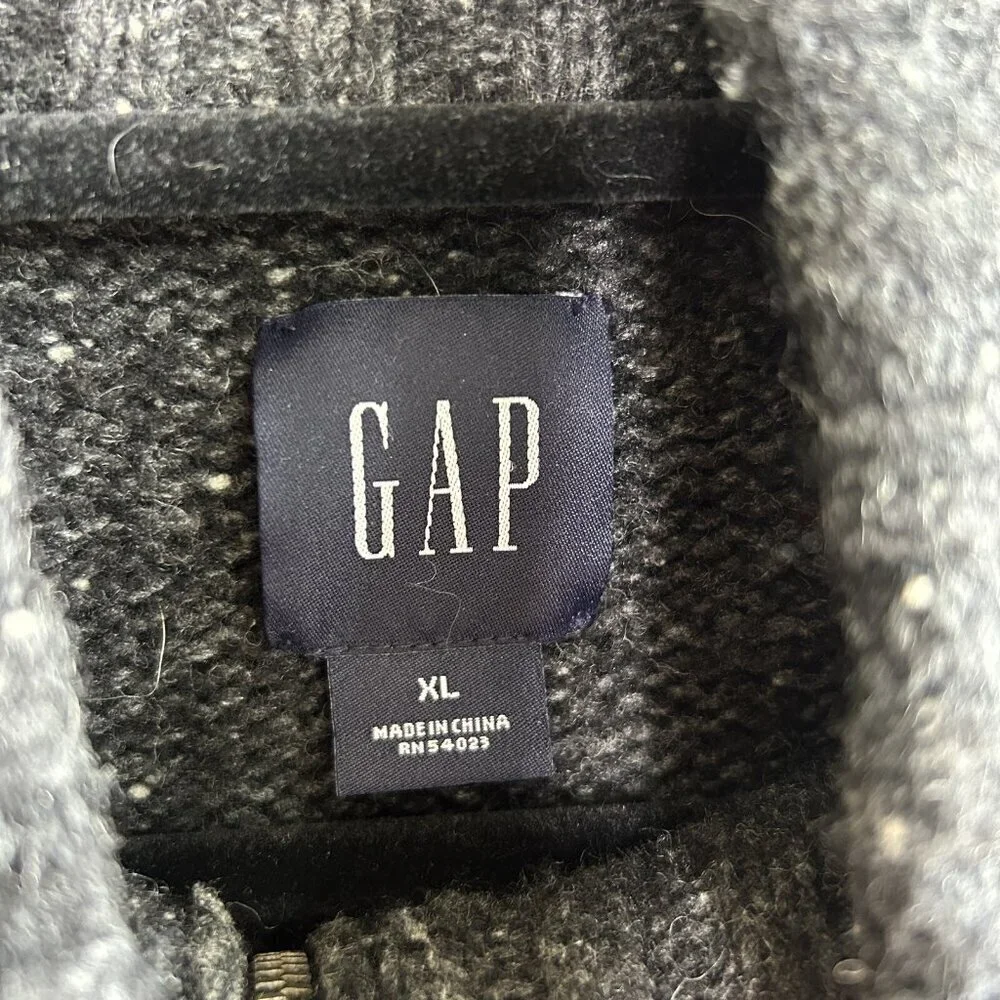 GAP men rugged