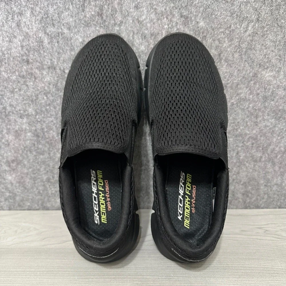 Skechers please see