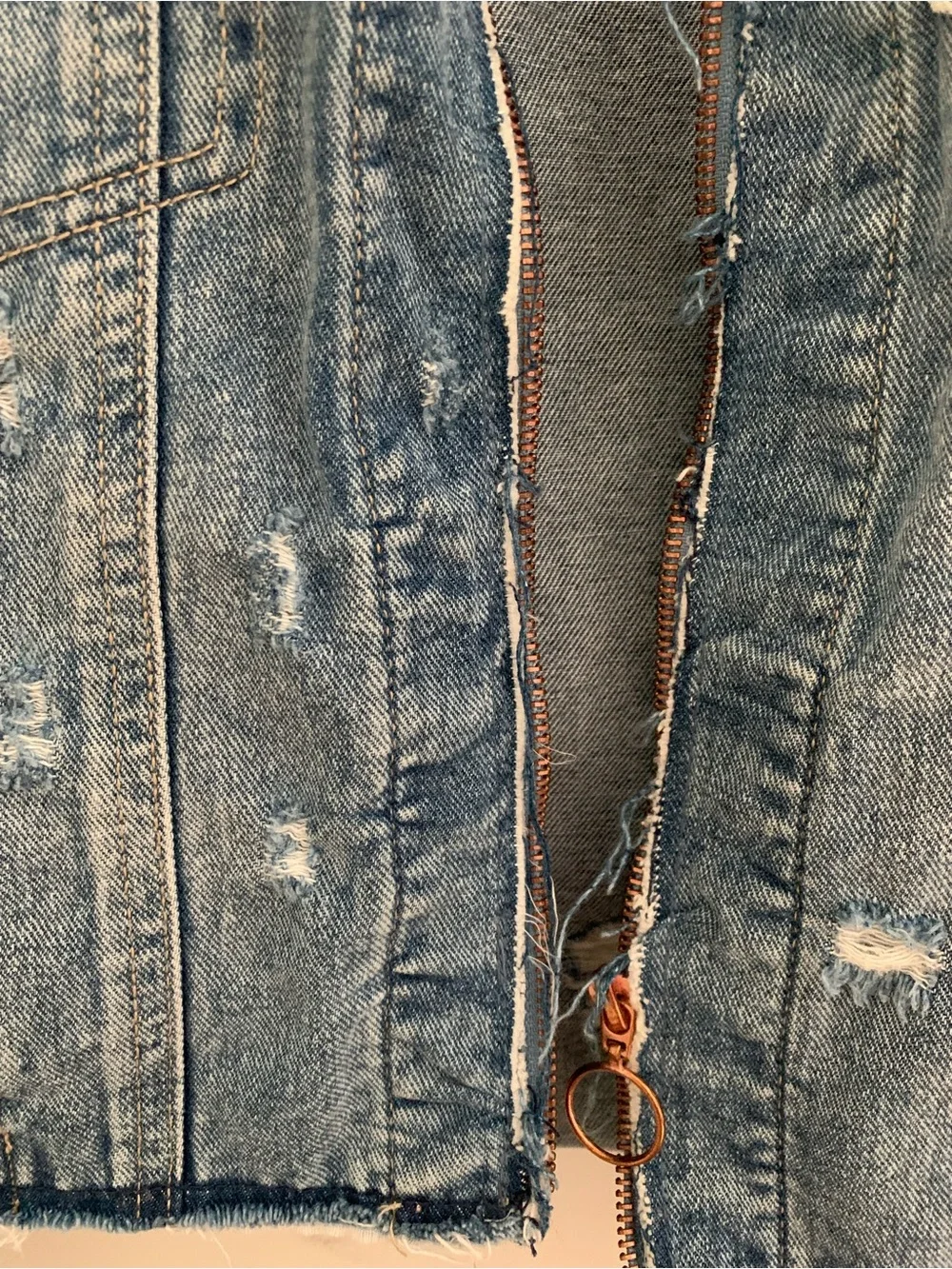 BBJ Los Angeles cropped distressed