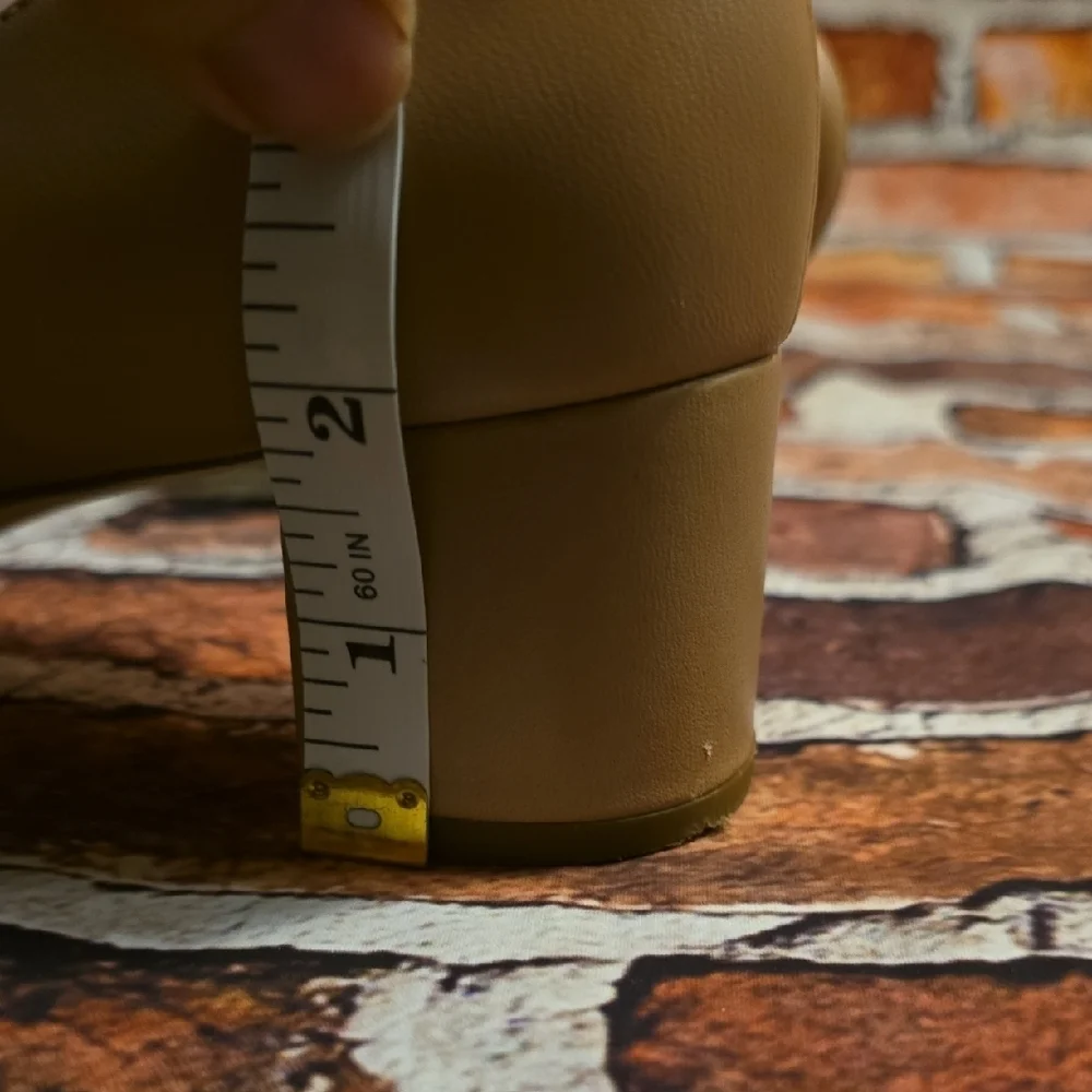 Cole Haan chic tan