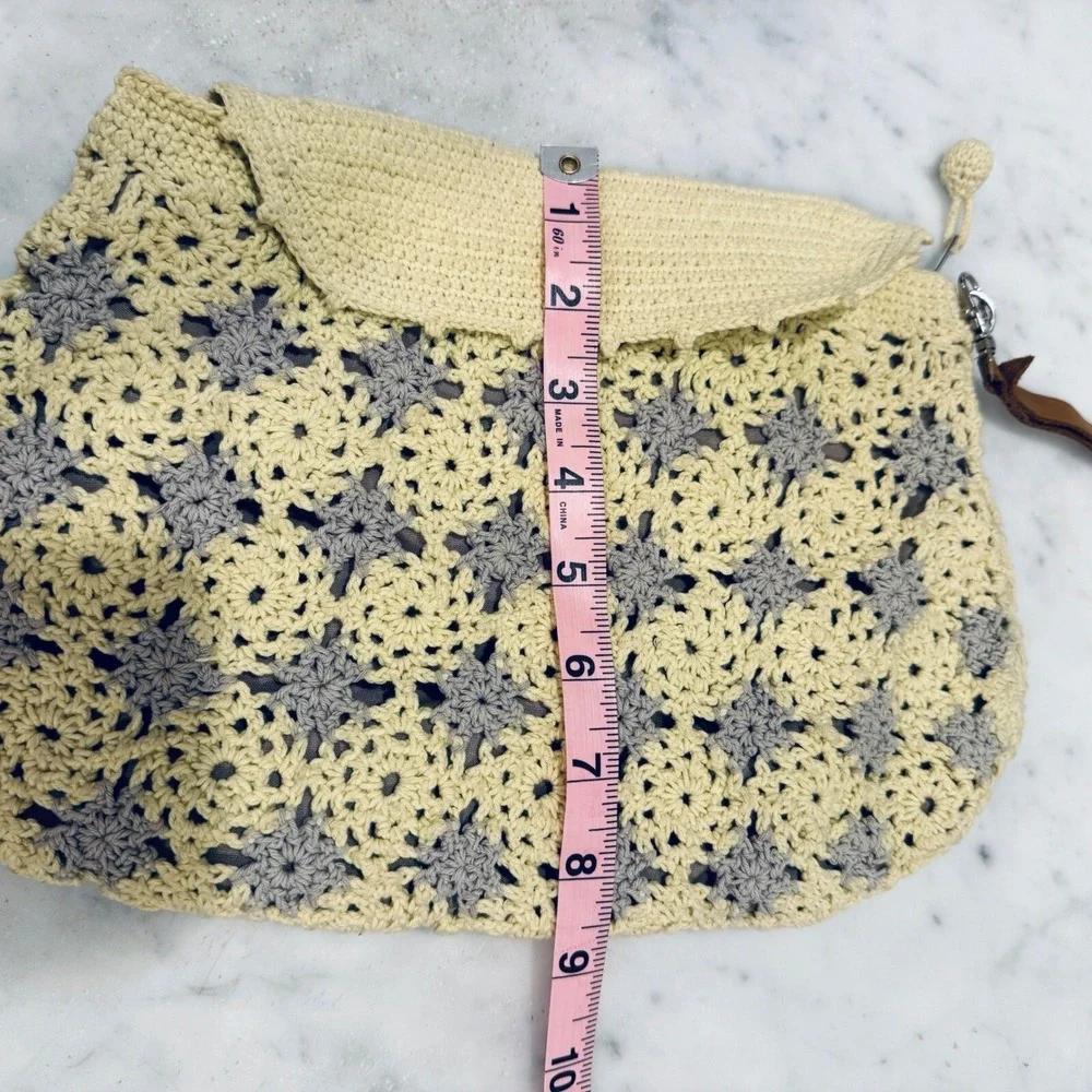 Crochet Clutch Purse Handbag Bohemian Style‎ Snap Closure Wristlet