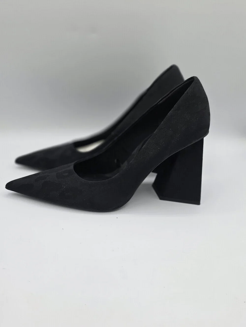 Zara Womens Printed Fabric Black Block heel shoes Size 6 Wedding Guest Preppy