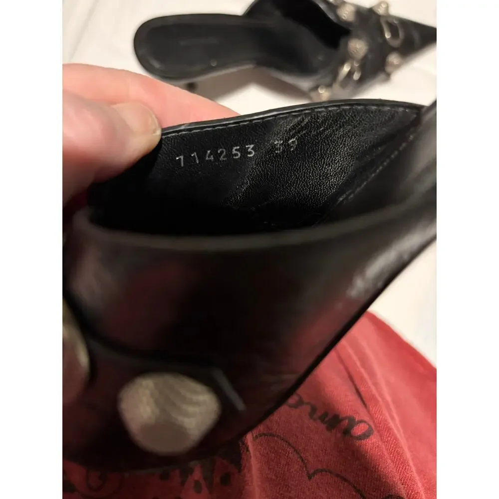 Balenciaga authentic point