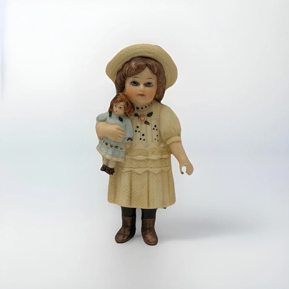 Jan‎ Hagara Emily 1988 Vintage Porcelain Figurine Girl with Doll Original Box
