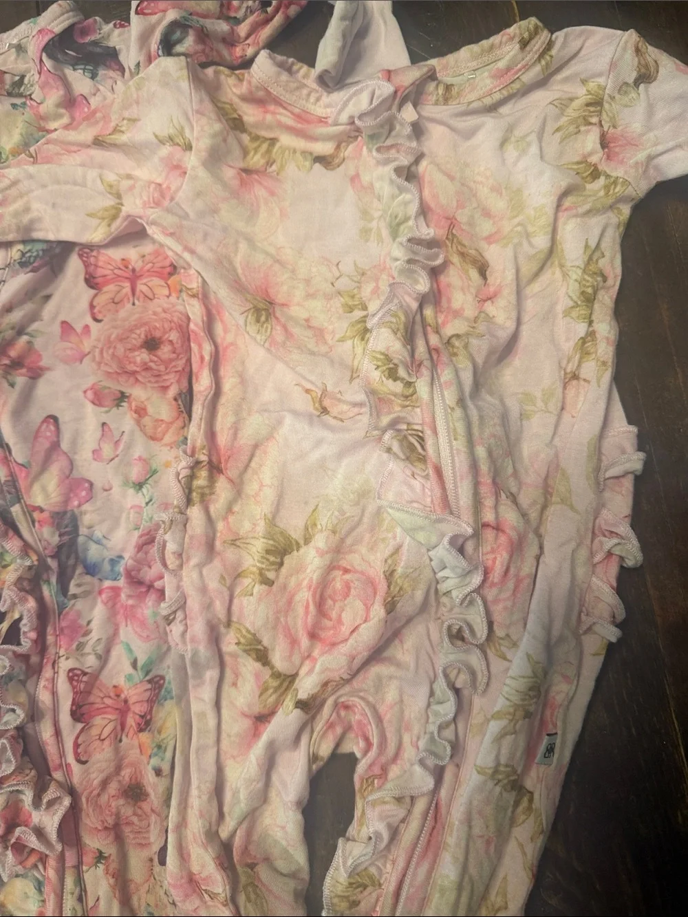 Bums and roses pajamas