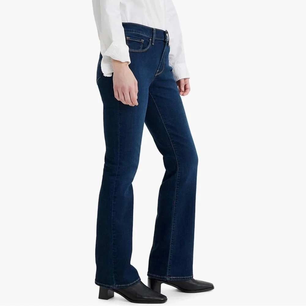 Levis levi women