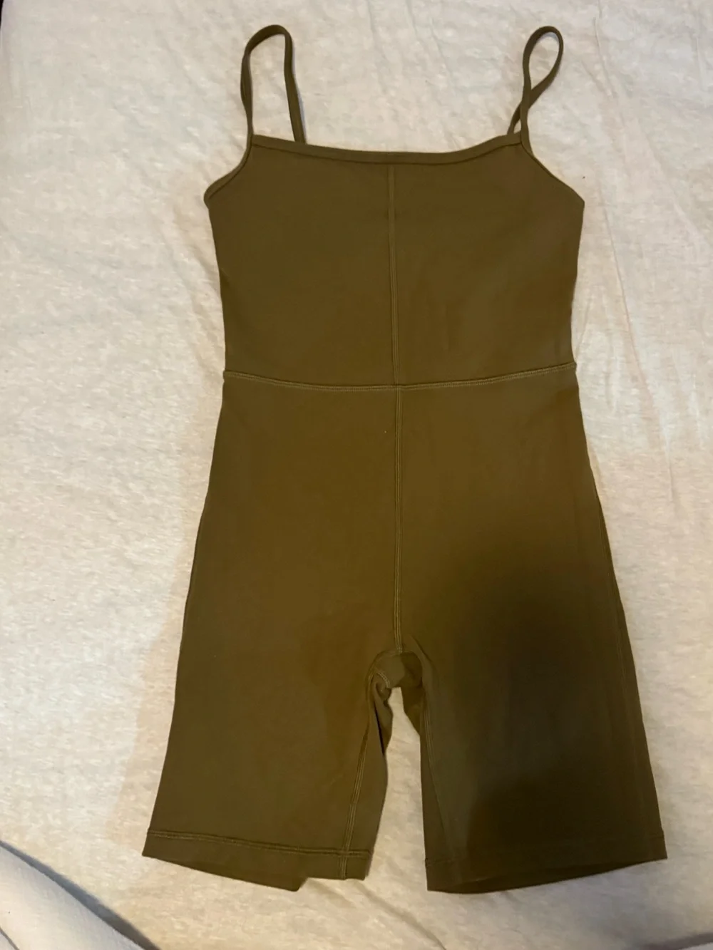 Wilfred form fitting