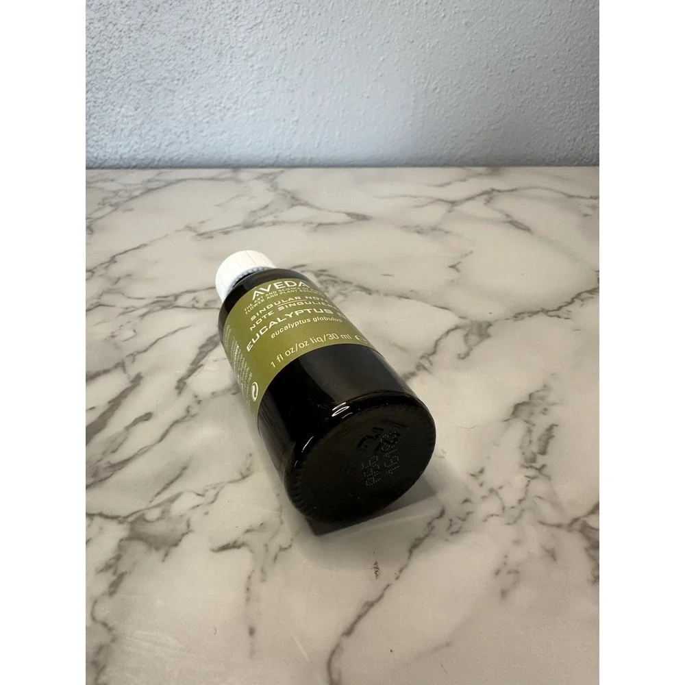 Aveda Singular Note In Base Oil Eucalyptus Oil. New. Discontinued. 30ml/1oz.