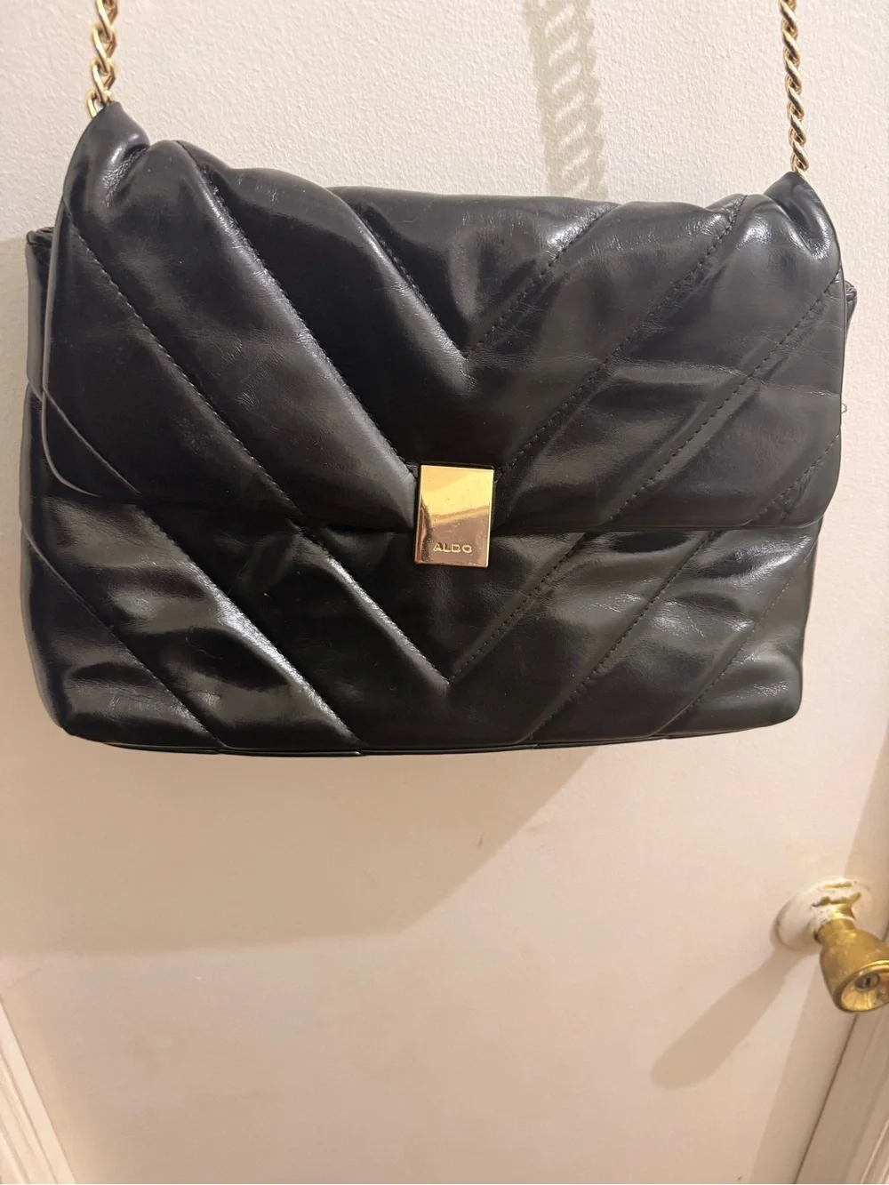 Aldo sleek black