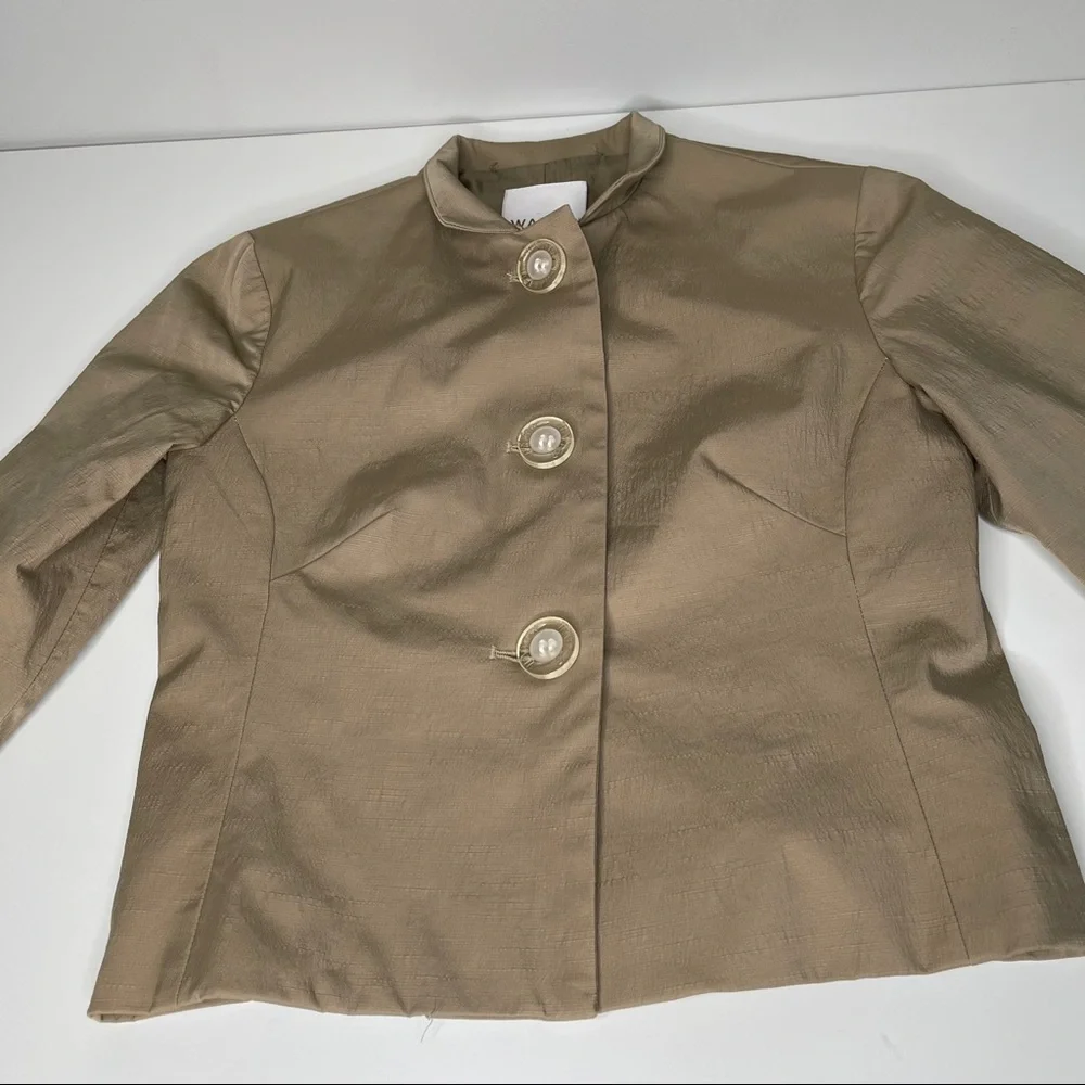 Walter Baker tan color