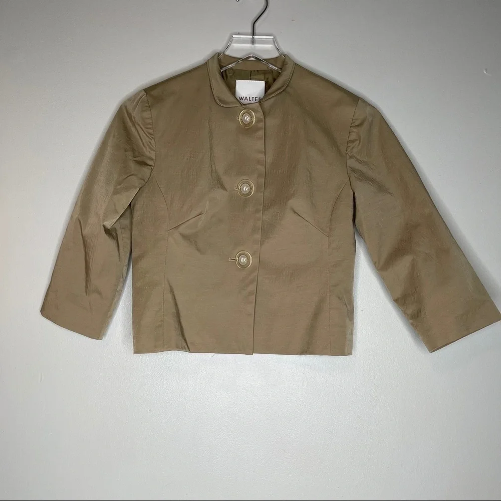 Walter Baker tan color