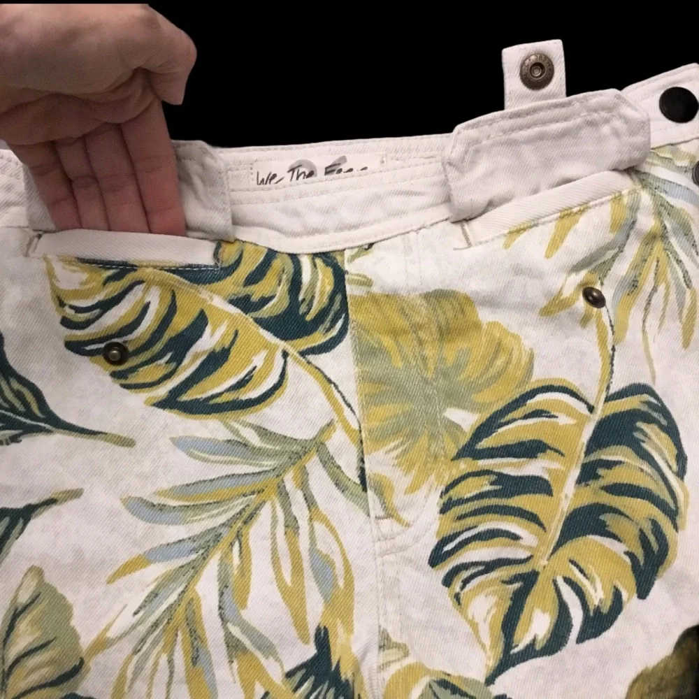 Free People Tropical Combo Denim Shorts Sz 26