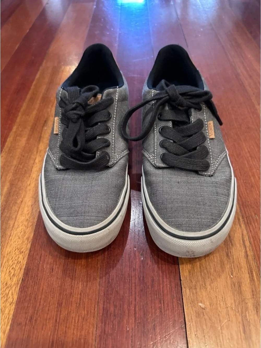 Vans low top
