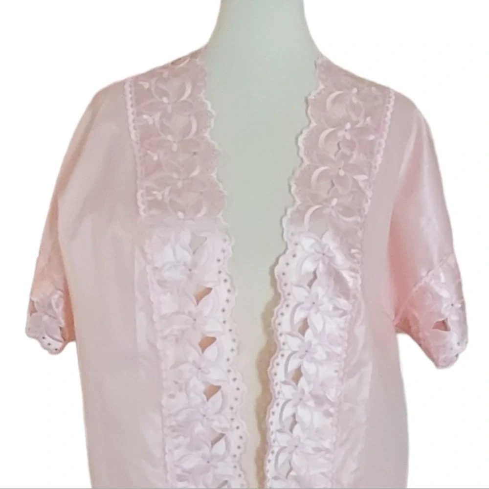 Vintage pale pink