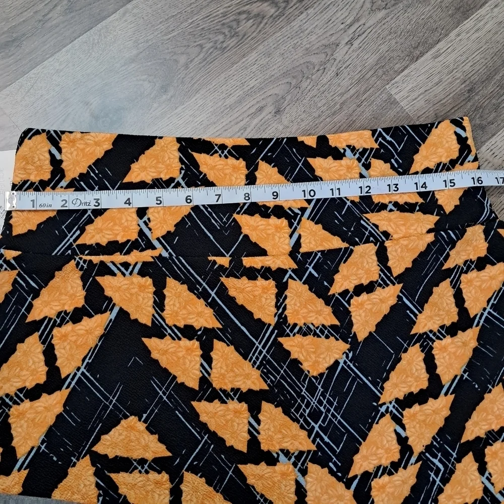 LuLaRoe pencil skirt