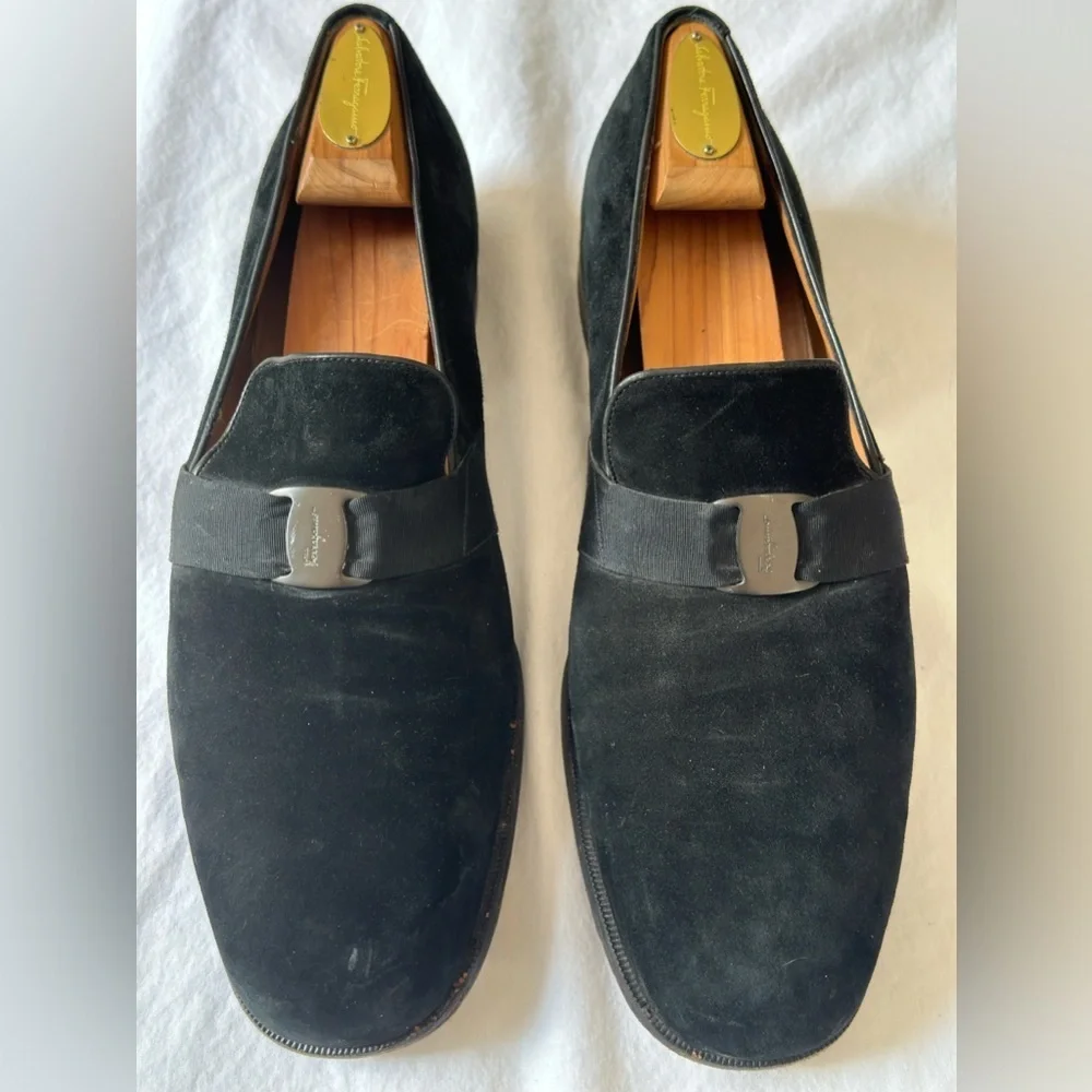 SALVATORE FERRAGAMO Velvet Dress Loafer