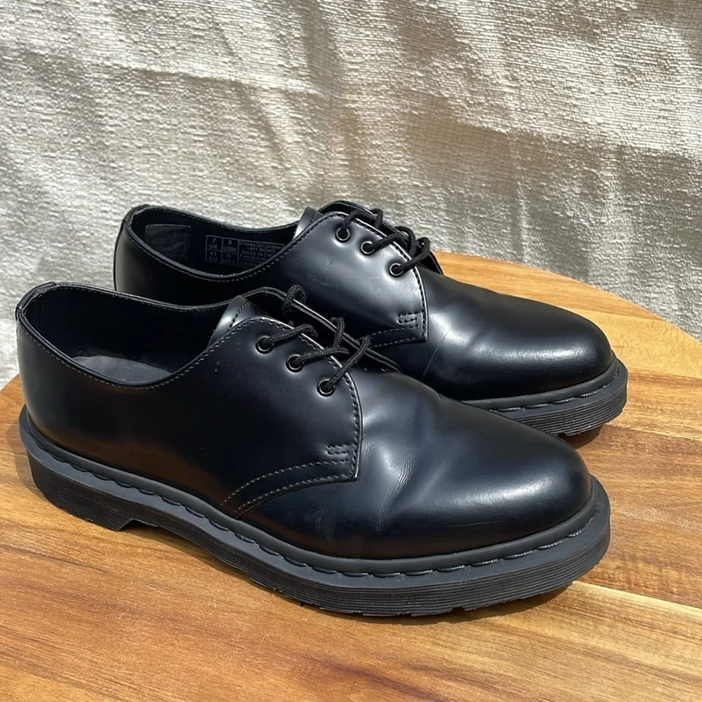 Dr. Martens excellent used