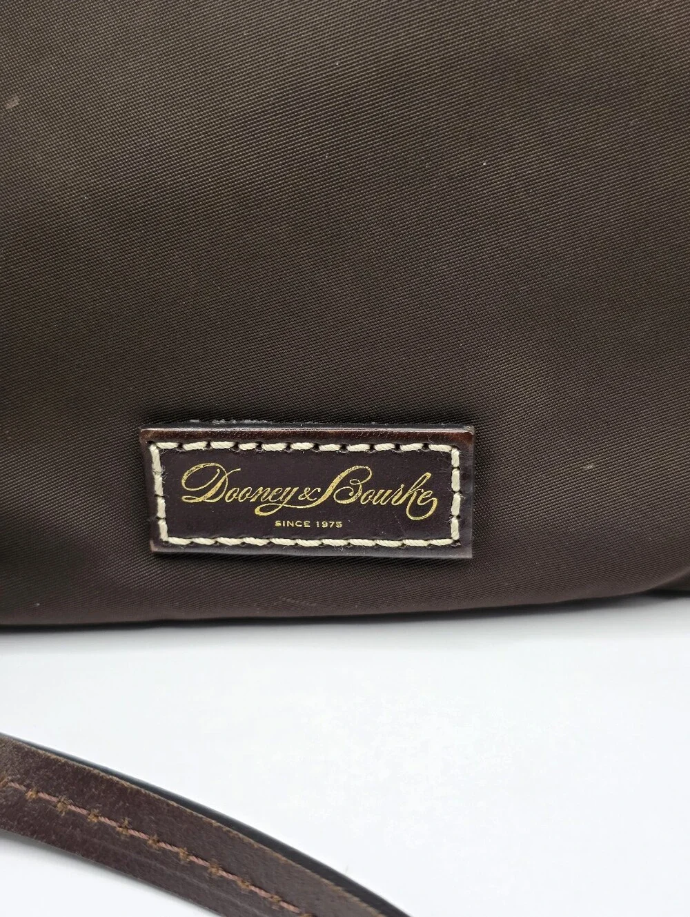 Dooney & Bourke compact brown