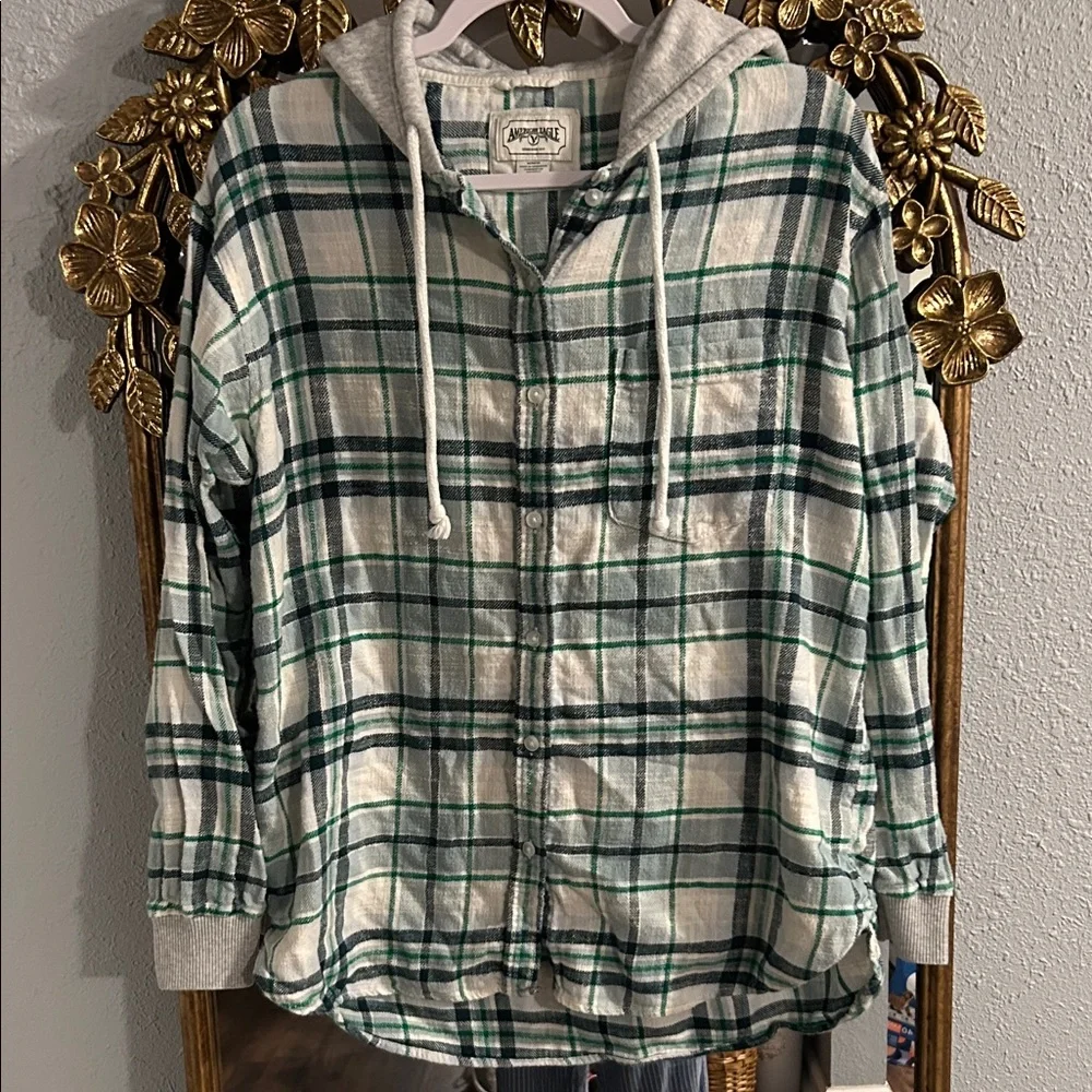 American Eagle Hooded Flannel Button-up Jacket - Medium