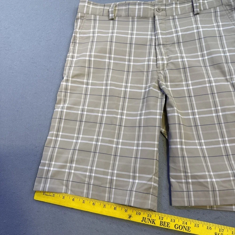 Nike GOLF SHORTS MEN 34 x 10