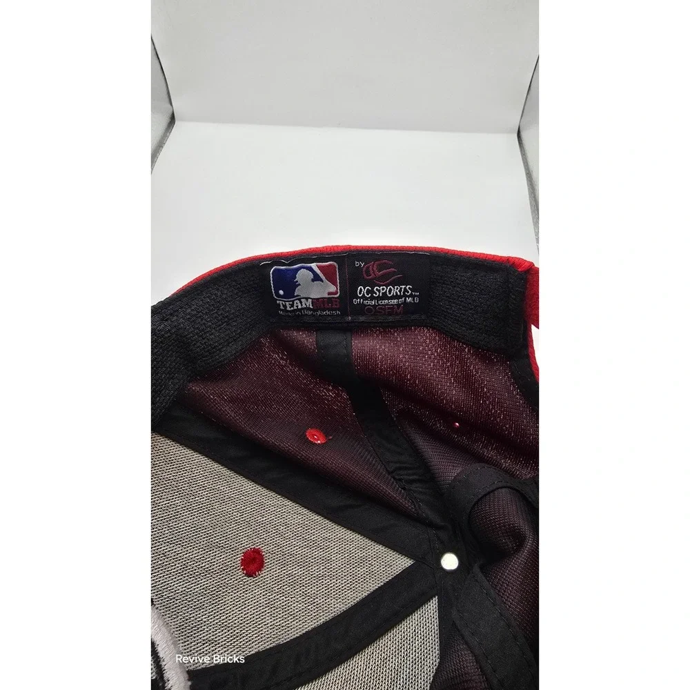 Men's OC Sports Red Chicago Cubs White‎ Logo Hat Official Team MLB Great Cond.