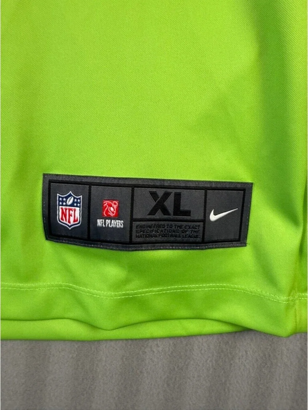 Nike NFL Seattle Seahawks Color Rush #12 Fan Jersey XL (SEE PICTURES)