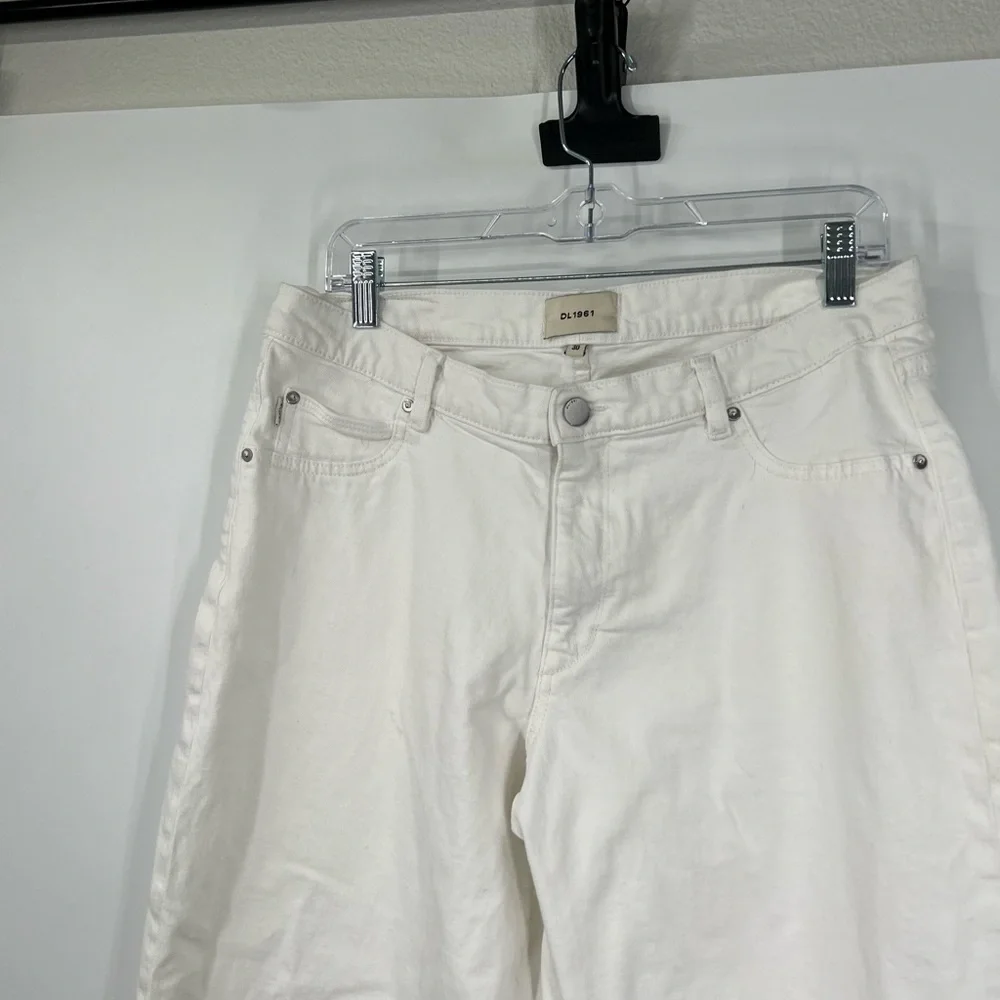 DL1961 thea boyfriend