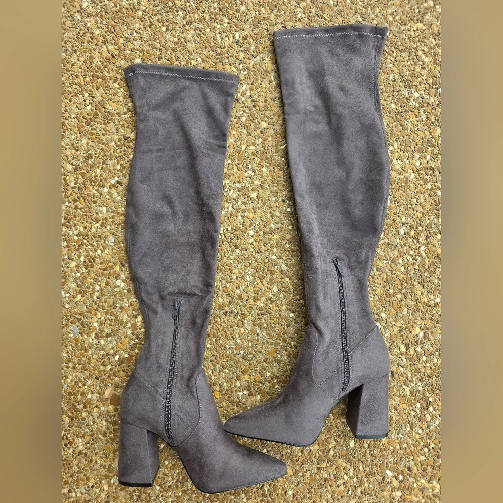 Steve Madden Jacoby Over the Knee Vegan Suede Boots Gray Size 7.5 Pointed Toe