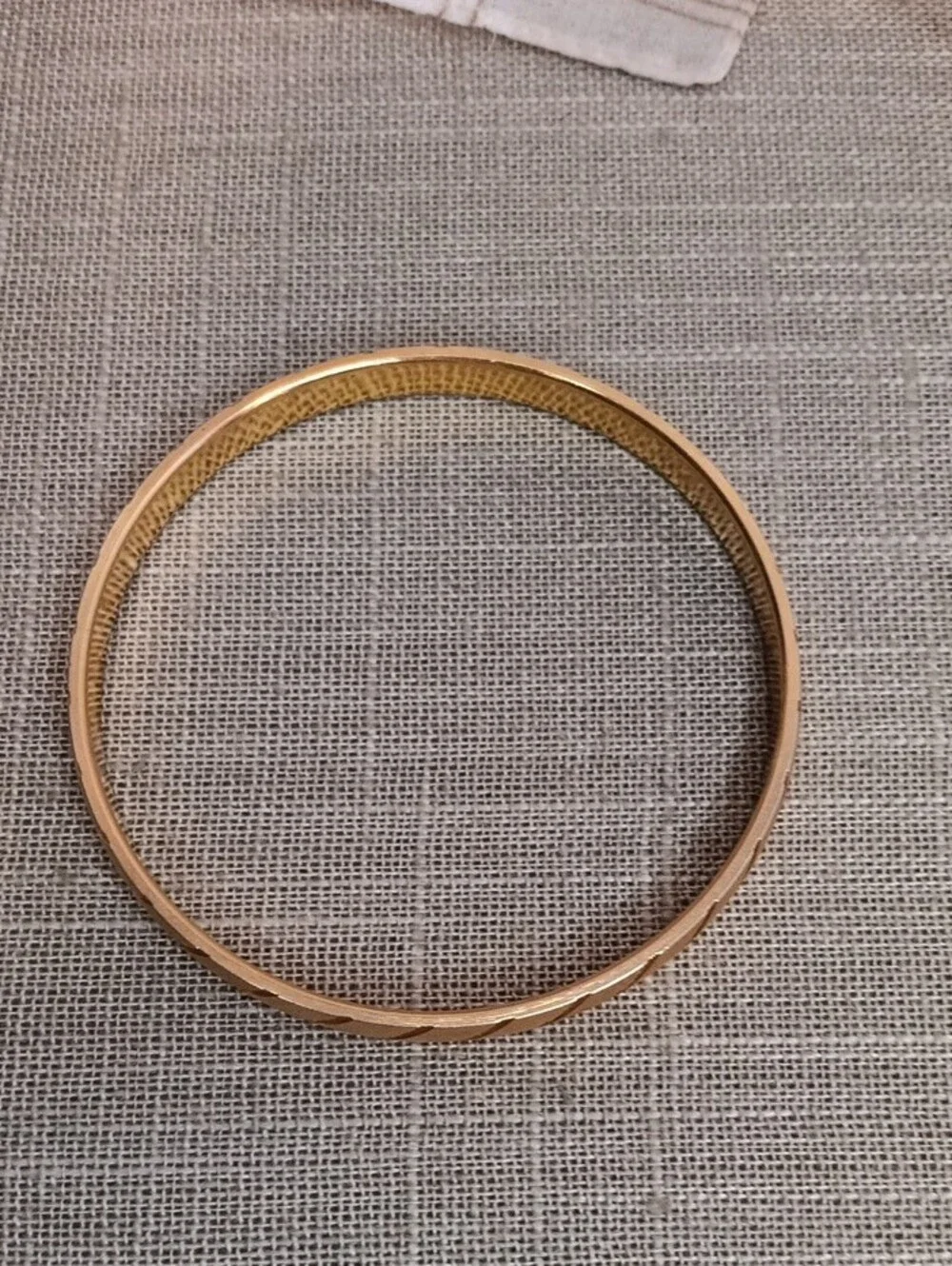Monet perfect brushed