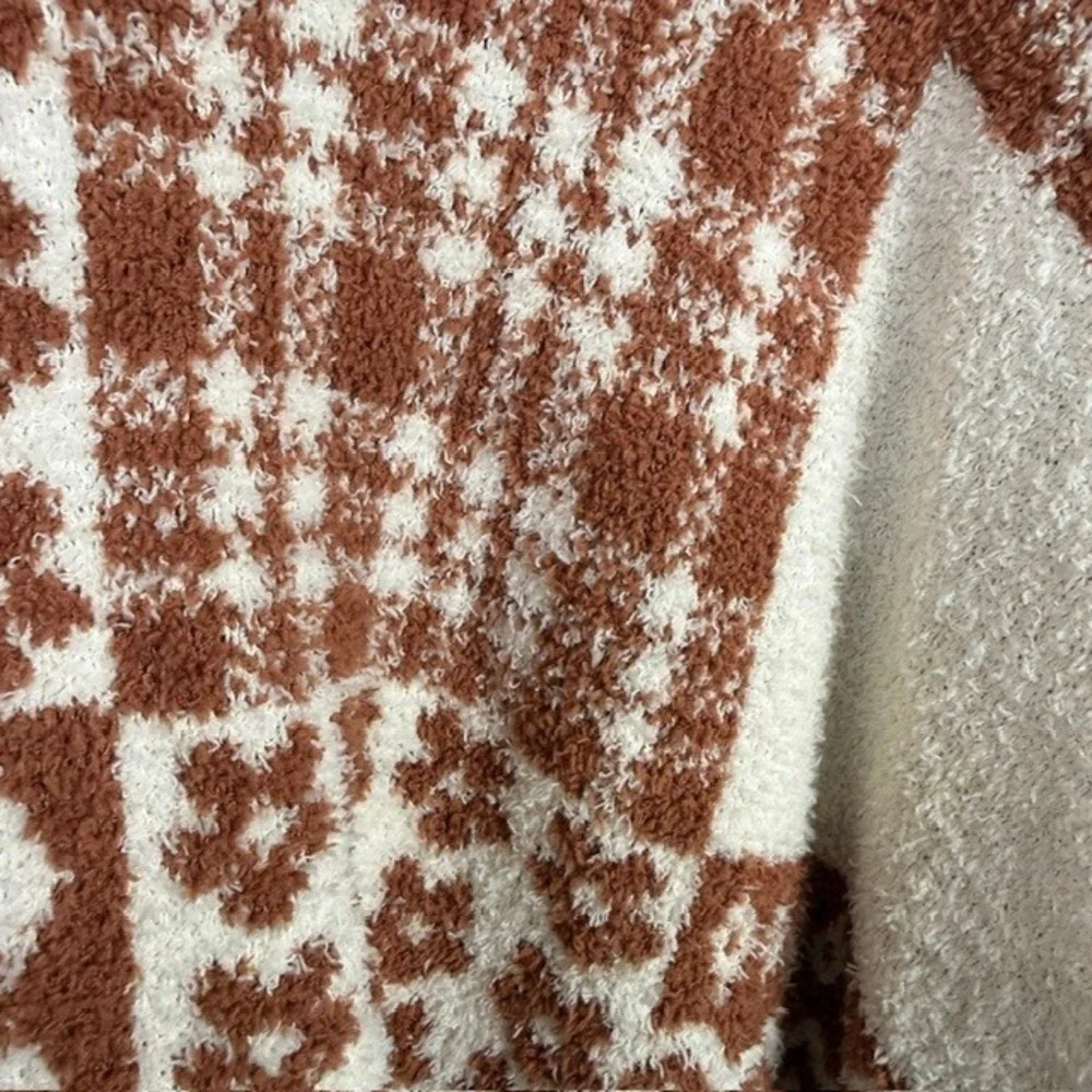 POL Oversized Patchwork Sweater Fuzzy V-Neck Geometric Floral Rust Large