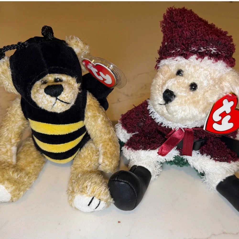 Ty Attic Treasures Beezee Bumblebee and Santabear Christmas Plush Lot of‎ 2 2000