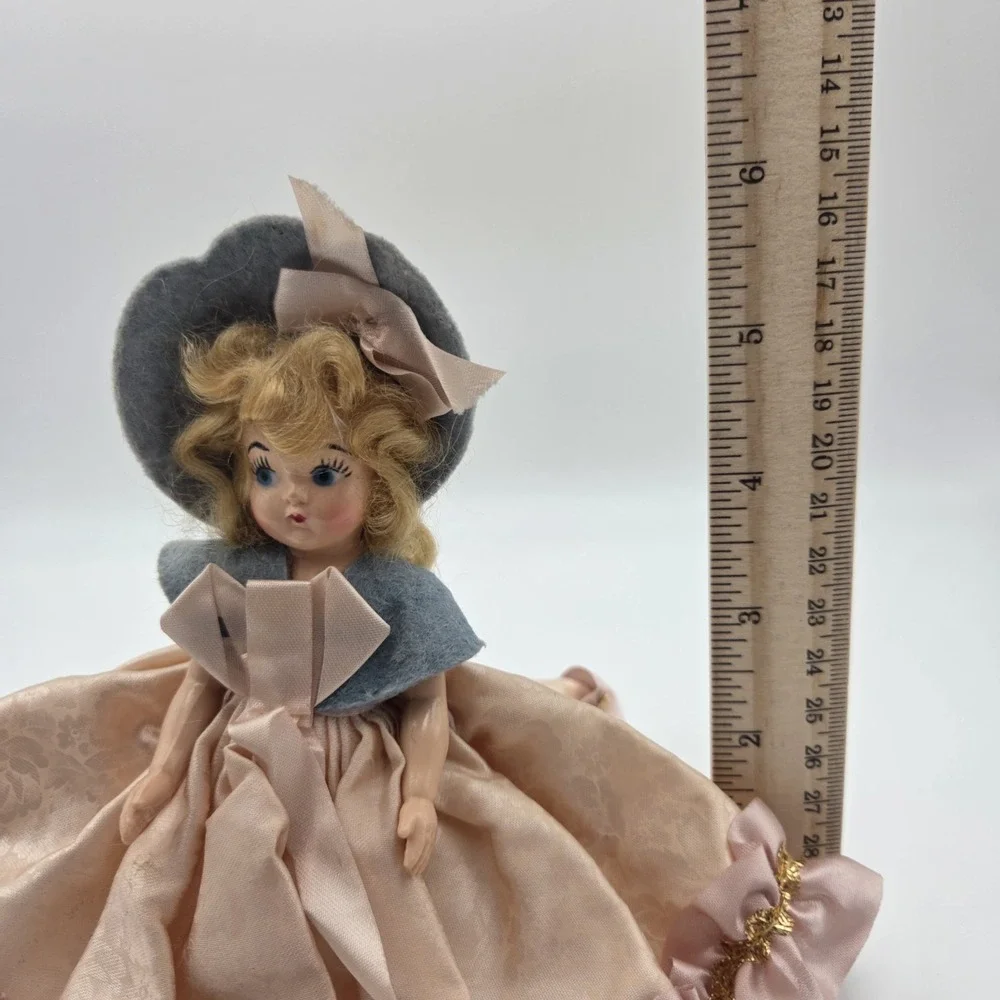 Princess Anna vintage 1940s