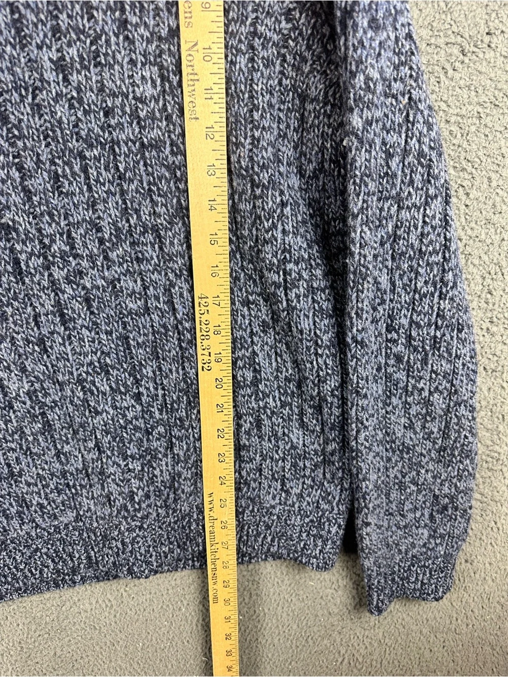 LL Bean Mens Large Lambswool Crewneck Sweater Blue Marled Knit Pullover 500586