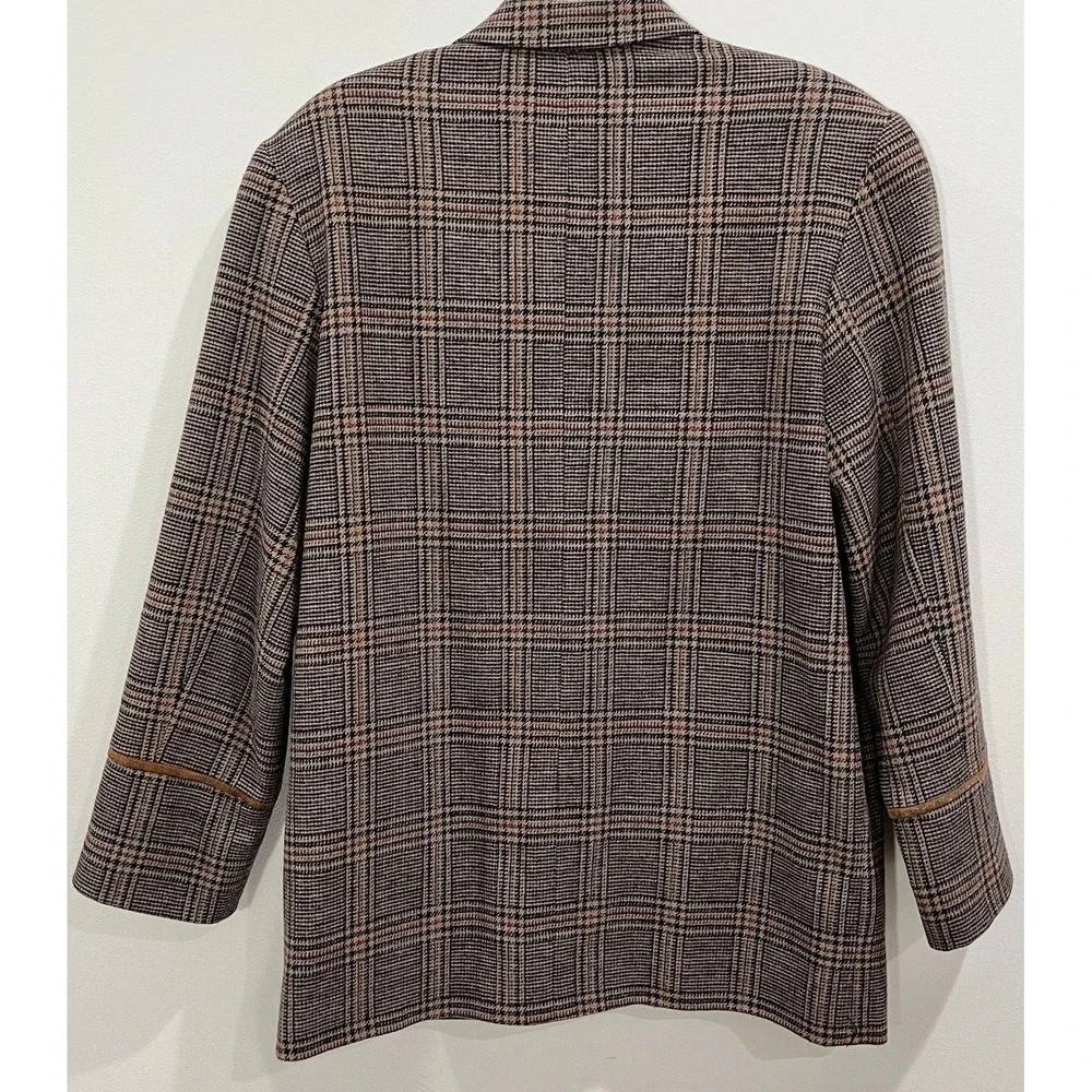 Harvé Benard women size