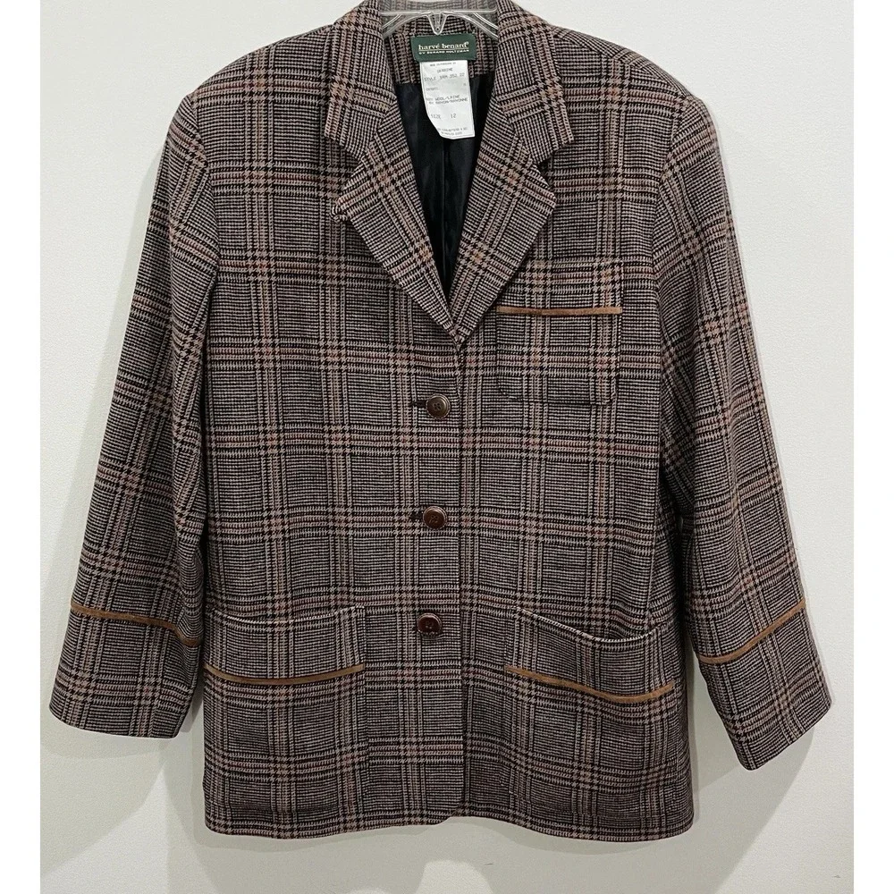 Harvé Benard women size