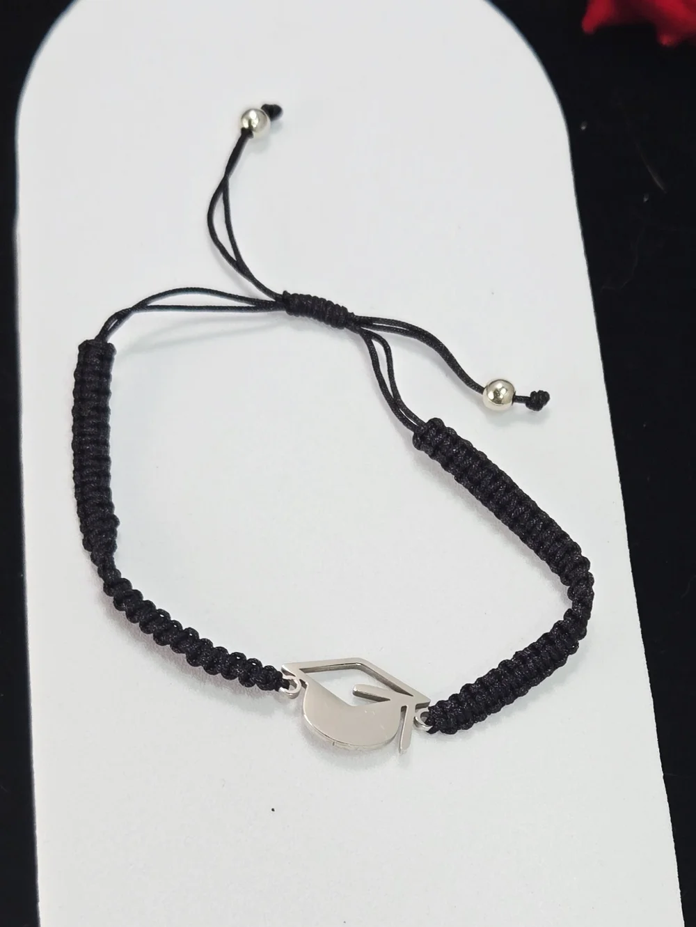 Hand Crafted next fits knot