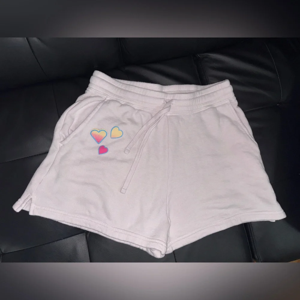 Roller Rabbit lavender heart puff shorts medium