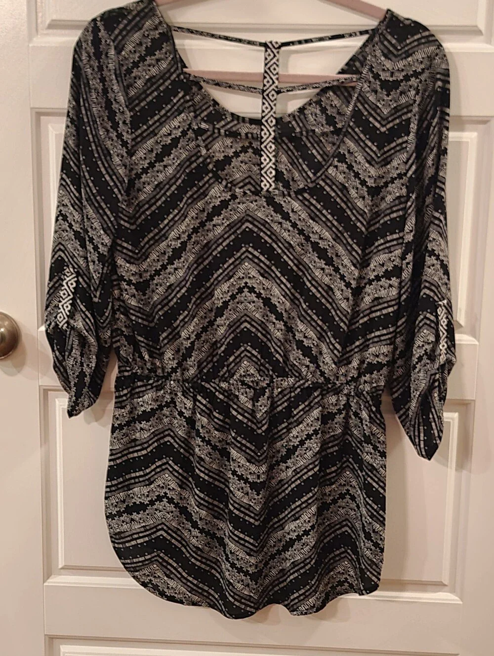 Maurices scoop strappy white