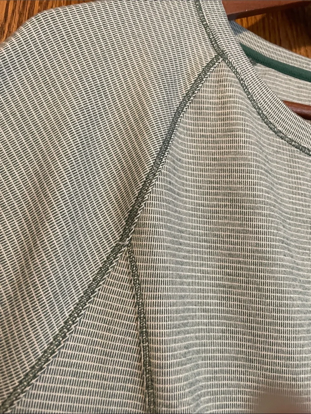 Avalanche seam detailing knit